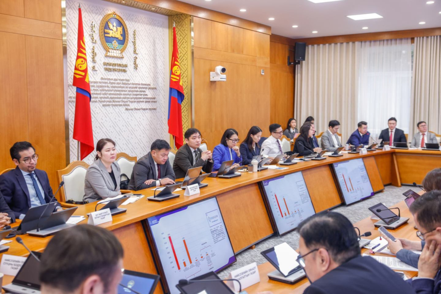 Орон сууц захиалгын залилан нийгмийн үзэгдэл  болтлоо хавтгайрсан